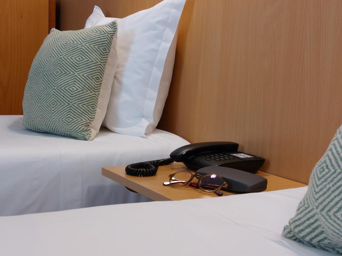 Hotel Santiago Ilhavo Bagian luar foto