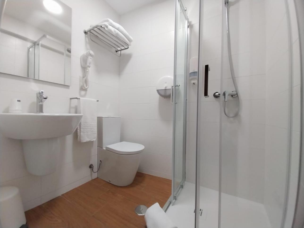 Hotel Santiago Ilhavo Bagian luar foto